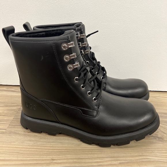 UGG KIRKSON BLACK LEATHER SHEEPSKIN MEN'S BOOTS US SIZE 9 1120992 $210 NWOB - Picture 2 of 8